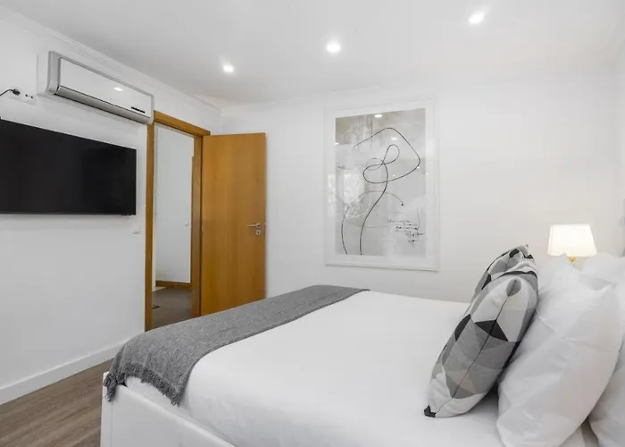 Alfama Deluxe Lisbon