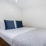 Апартаменти Alfama Deluxe